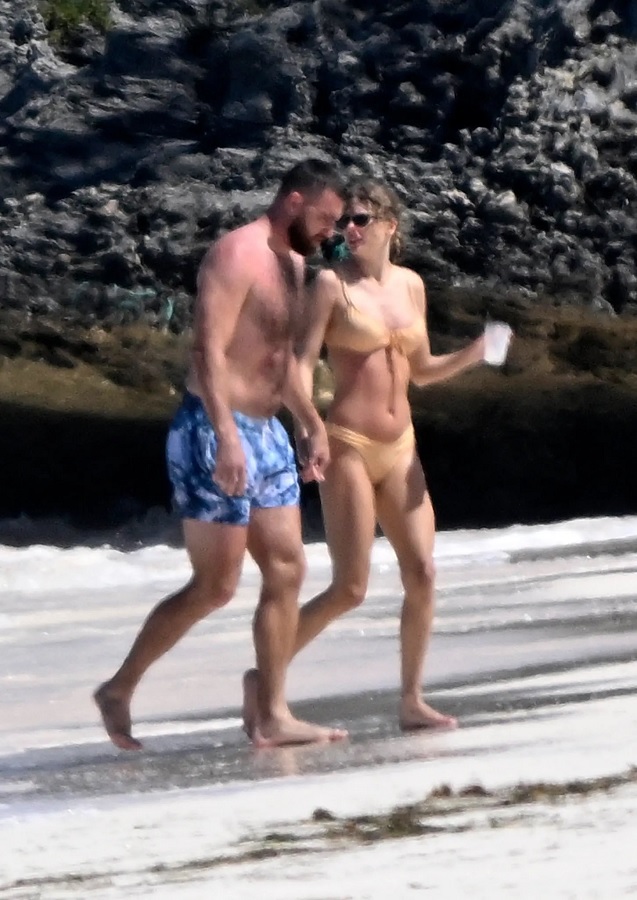 Breaking News: Taylor Swift STRONGLY Fires Back at Critics and Haters after she was ROASTED and BLASTED for wearing a TINY Bikini and her habitual alcohol drinking in public even at the Bahamas Vacation “What I do with my life is none of your business, just leave me alone! and GET A LIFE!”