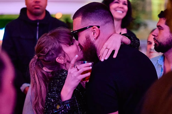 Breaking News: Taylor Swift Is ‘No Longer Willing to Hold Back’ or Hide as Travis Kelce Romance Progresses All Days...