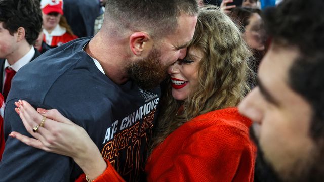 UNBELIEVABLE: The Super Star Pop Taylor swift angrily say so many people want my relationship with Travis Kelce to be trashed and broken. If you are a fan of mine and you want my relationship to continue and stand strong, let me hear you say a big YES!”… Full story below